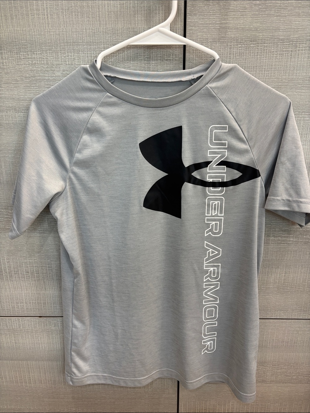 Under Armour Light Gray Short Sleeve Logo Athletic Tee